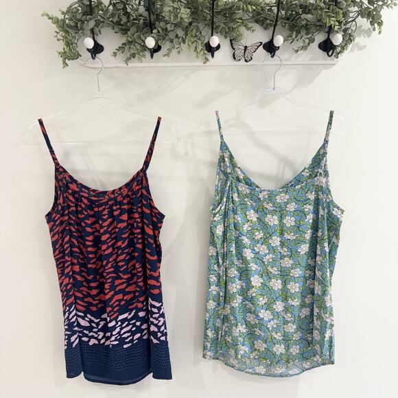 CAbi Bundle Of 2 Printed Tank Top Blouse Large AB - Picture 2 of 4